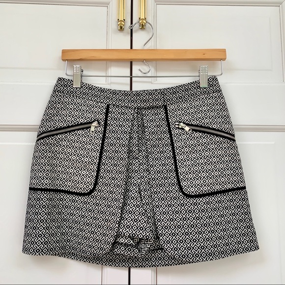 Intermix Black & White Patterned Skort - Picture 1 of 11